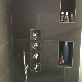 Dusche saniert Bauleitung Loeliger AG